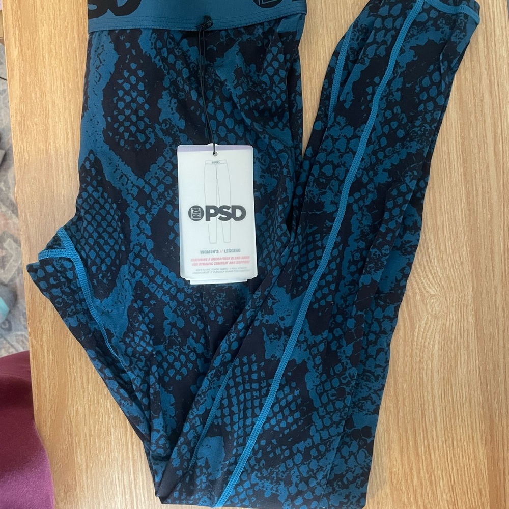 NWT PSD Women's Blue and Black Leggings